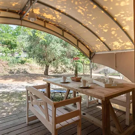 Κάμπινγκ Blucamp Natural Village Campiglia Marittima