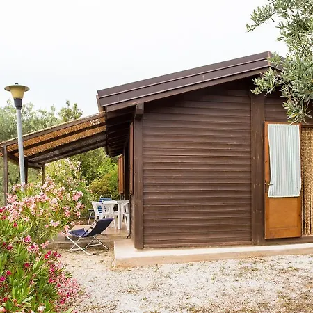 Κάμπινγκ Blucamp Natural Village Campiglia Marittima