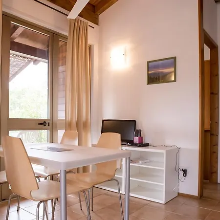 Κάμπινγκ Blucamp Natural Village Campiglia Marittima